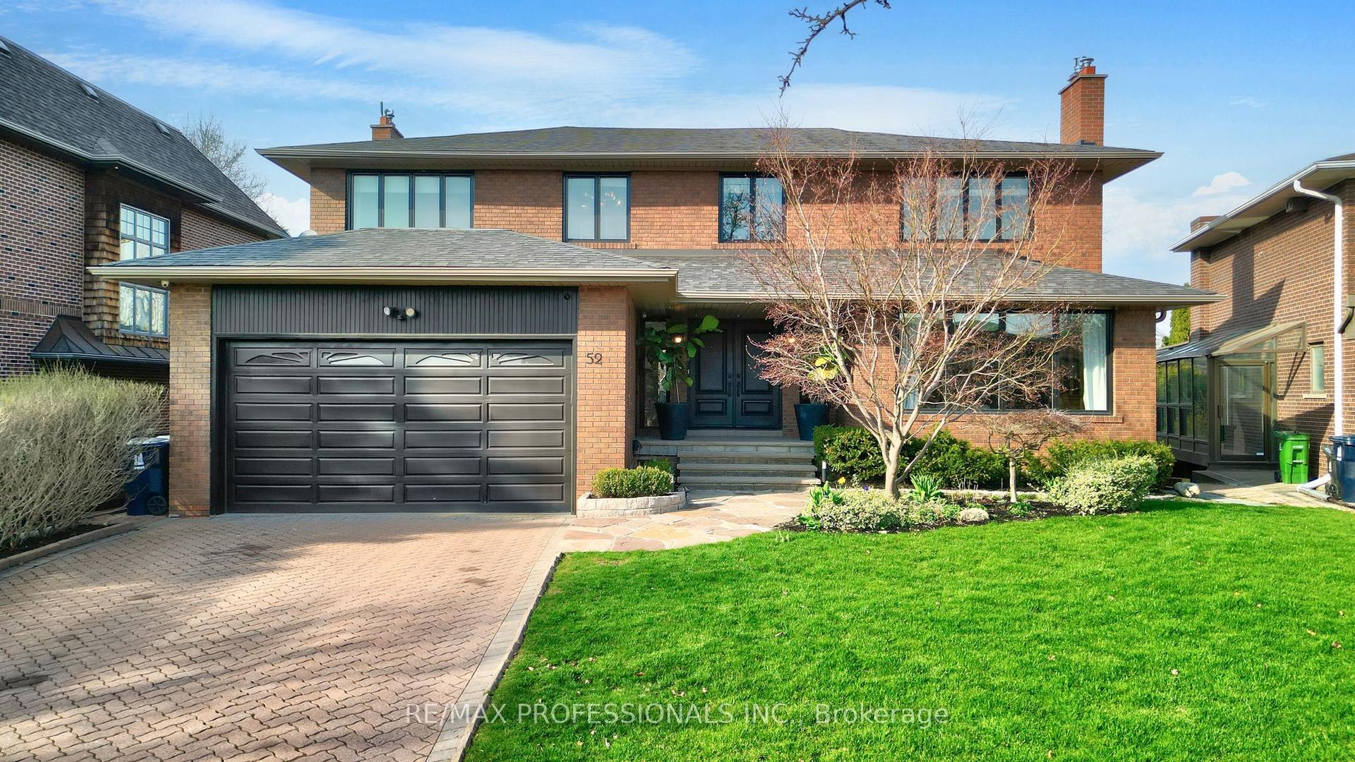 52 Courtsfield Crescent — photo 1
