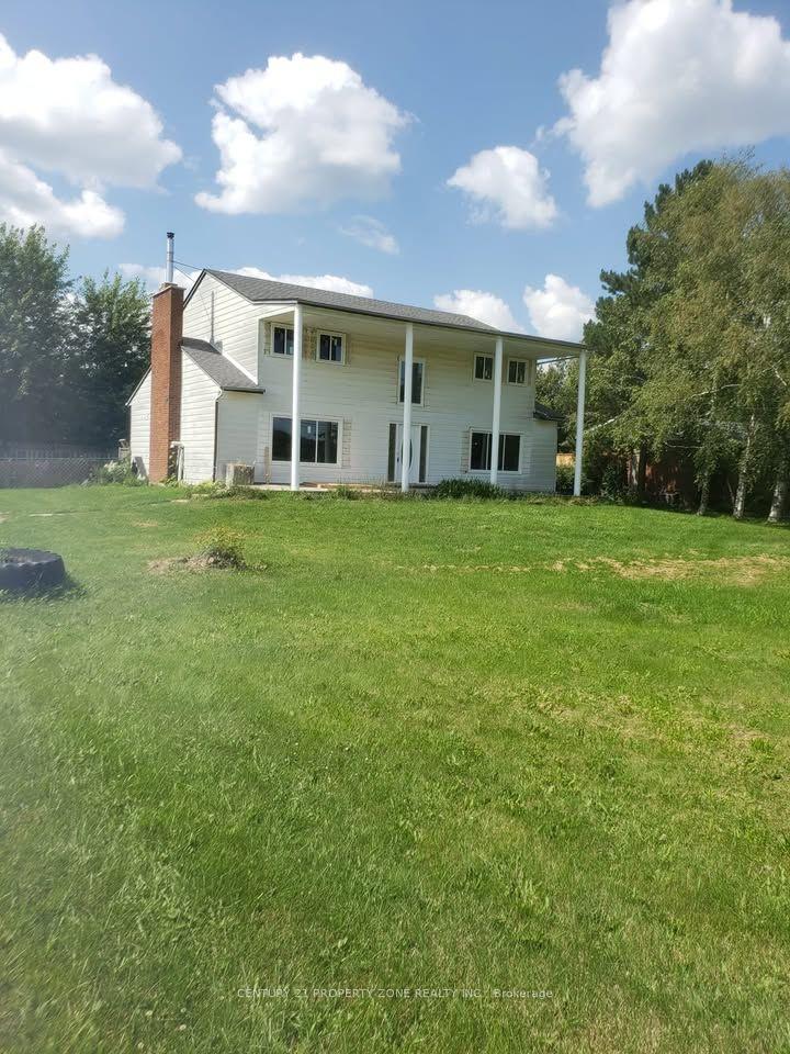 9843 HWY 7 Highway — photo 1
