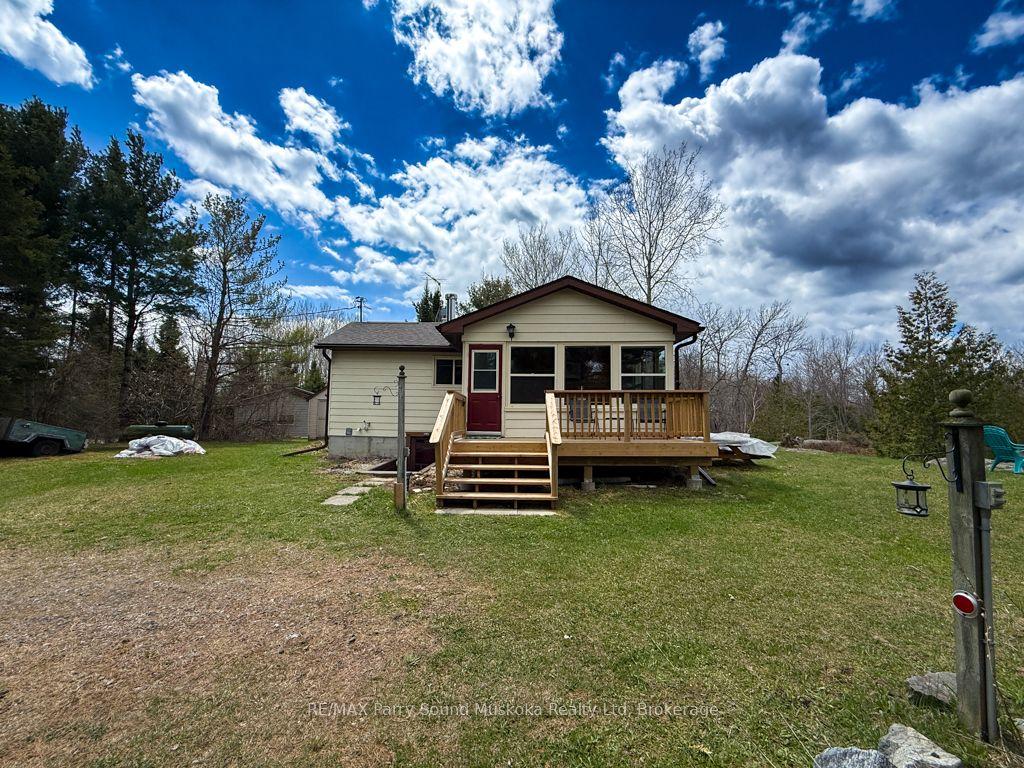 43 Bears Paw N/A W, Whitestone — Detached for sale, photo 1