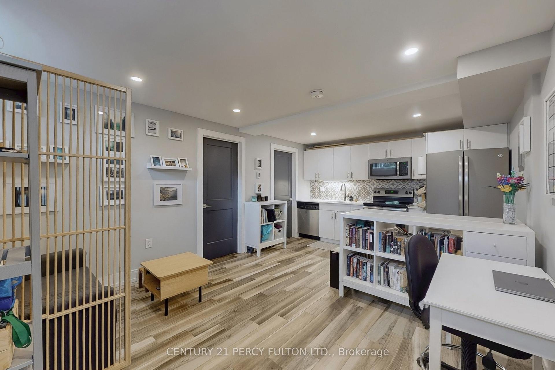 84 Wiley Avenue lower level #lower level, Toronto — Detached for lease, photo 1
