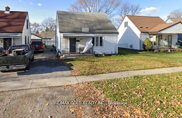 1315 Partington Avenue, Windsor — Detached for sale, photo 1