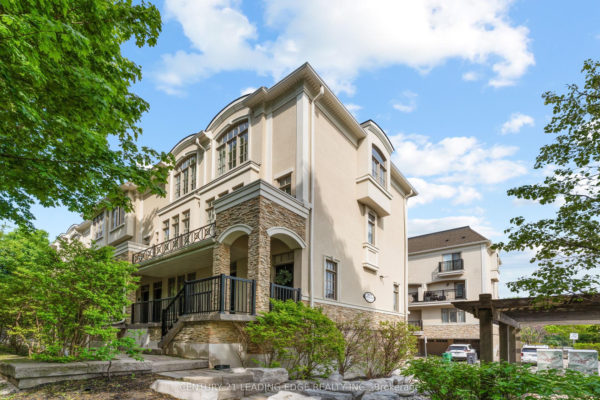 3077 Cawthra Road 18 #18, Mississauga — Condo Town for sale, photo 1
