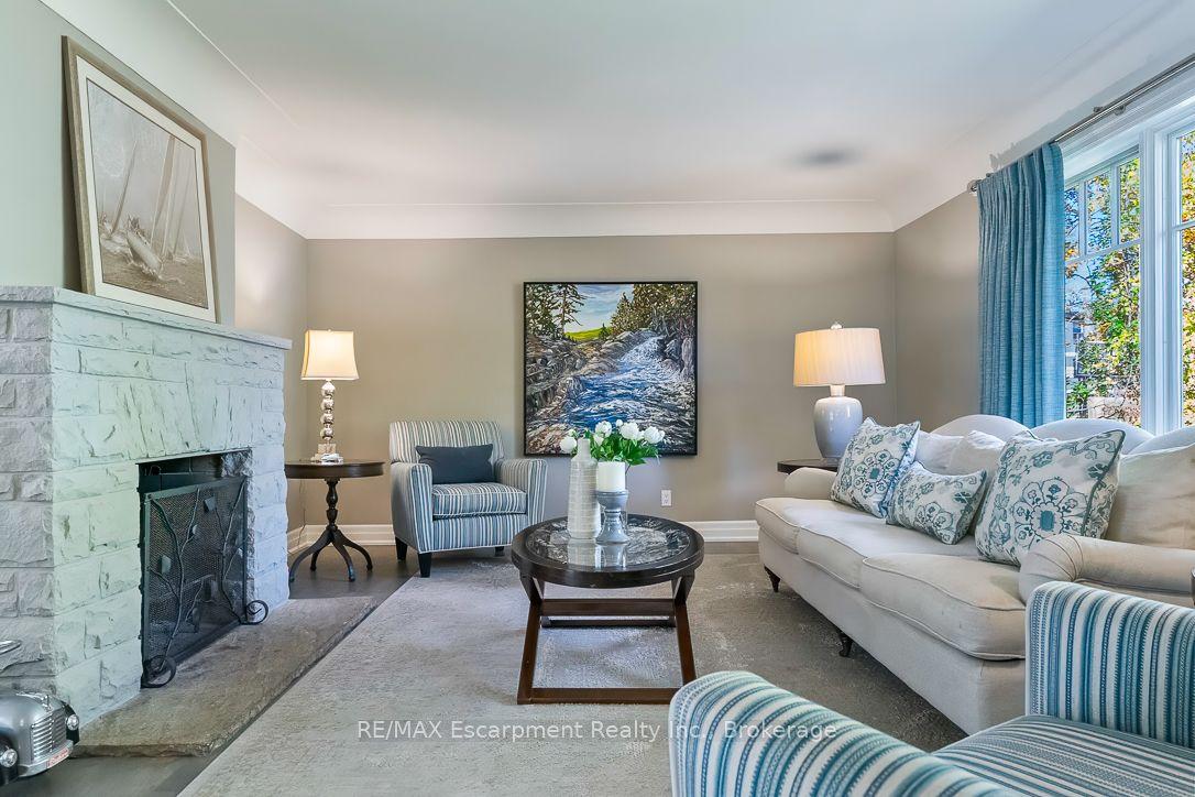 278 Carolyn Drive — photo 1