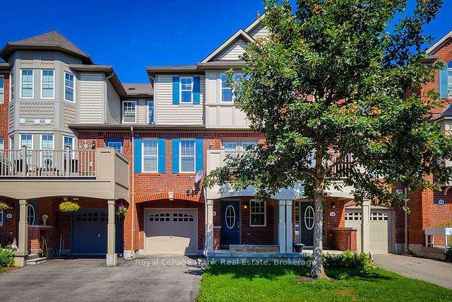 78 Finney Terrace, Milton — Townhouse for lease, photo 1