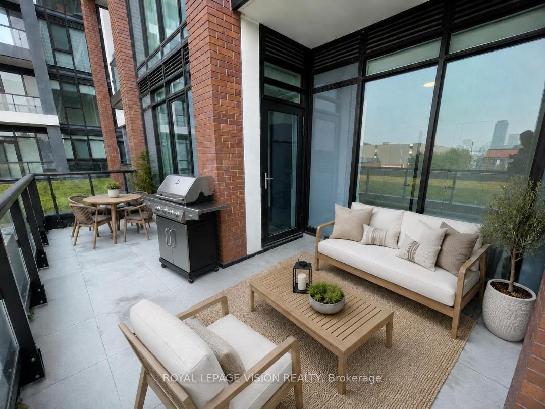 858 Dupont Street 244 #244, Toronto — Condo for lease, photo 1