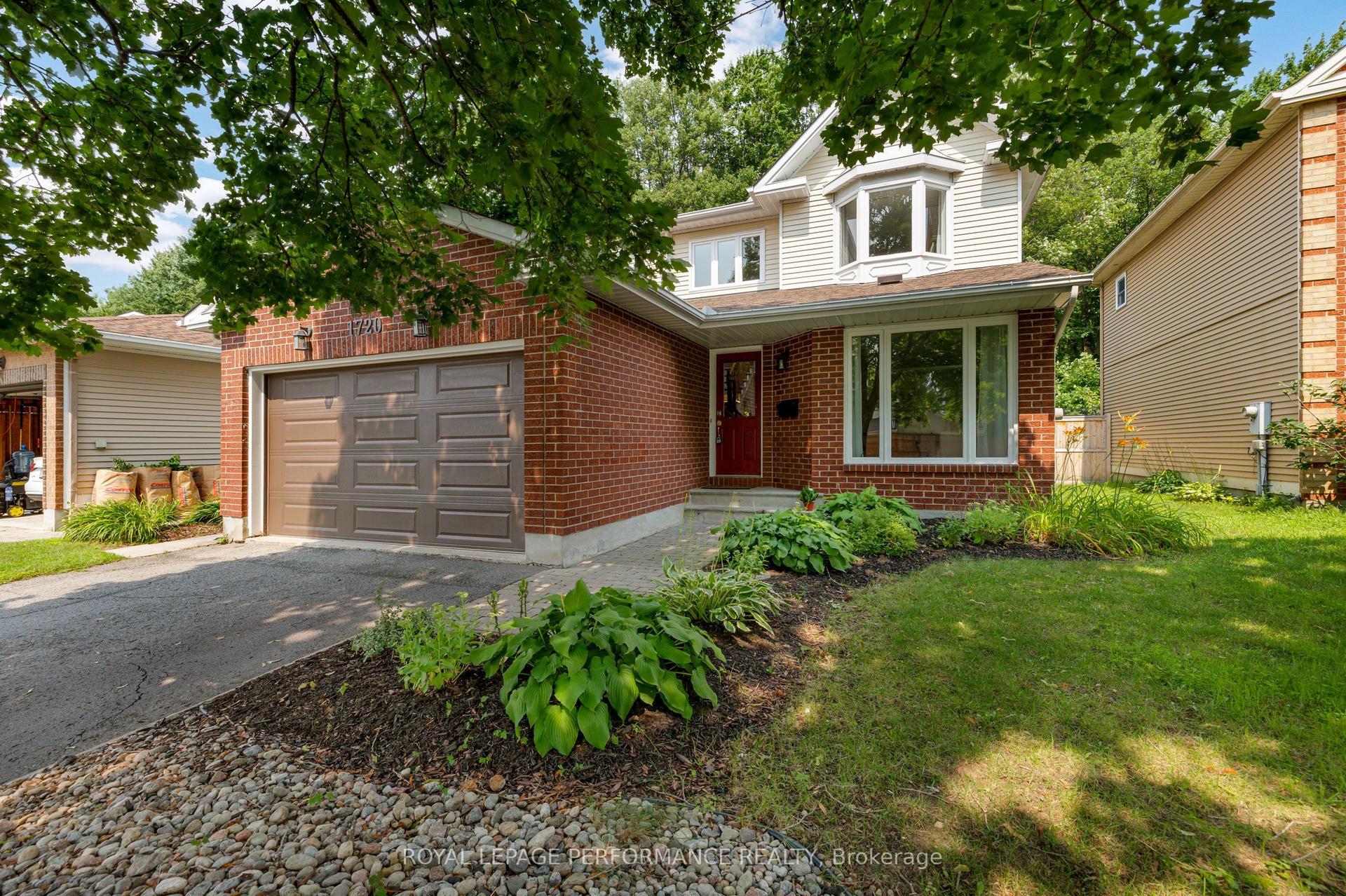 1720 Bellechasse Place, Orleans - Convent Glen and Area — Detached for sale, photo 1