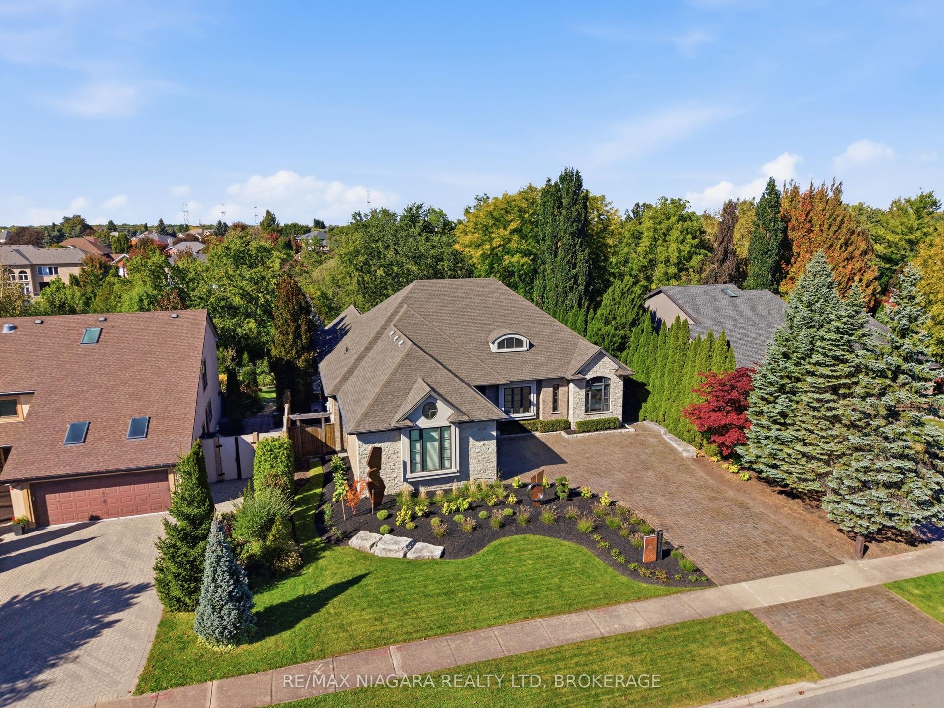 3525 Cardinal Drive, Niagara Falls — Detached for sale, photo 1
