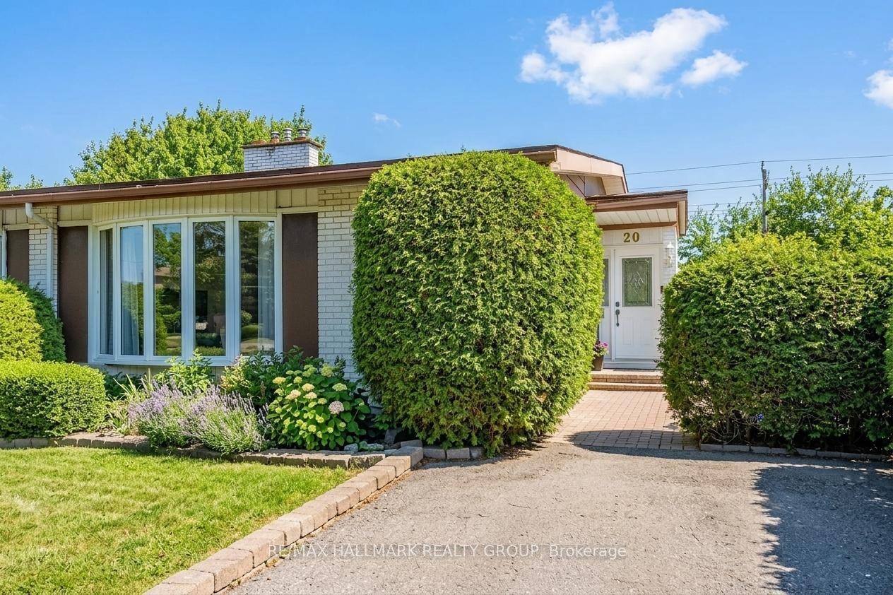 20 Mulvagh Avenue — photo 1