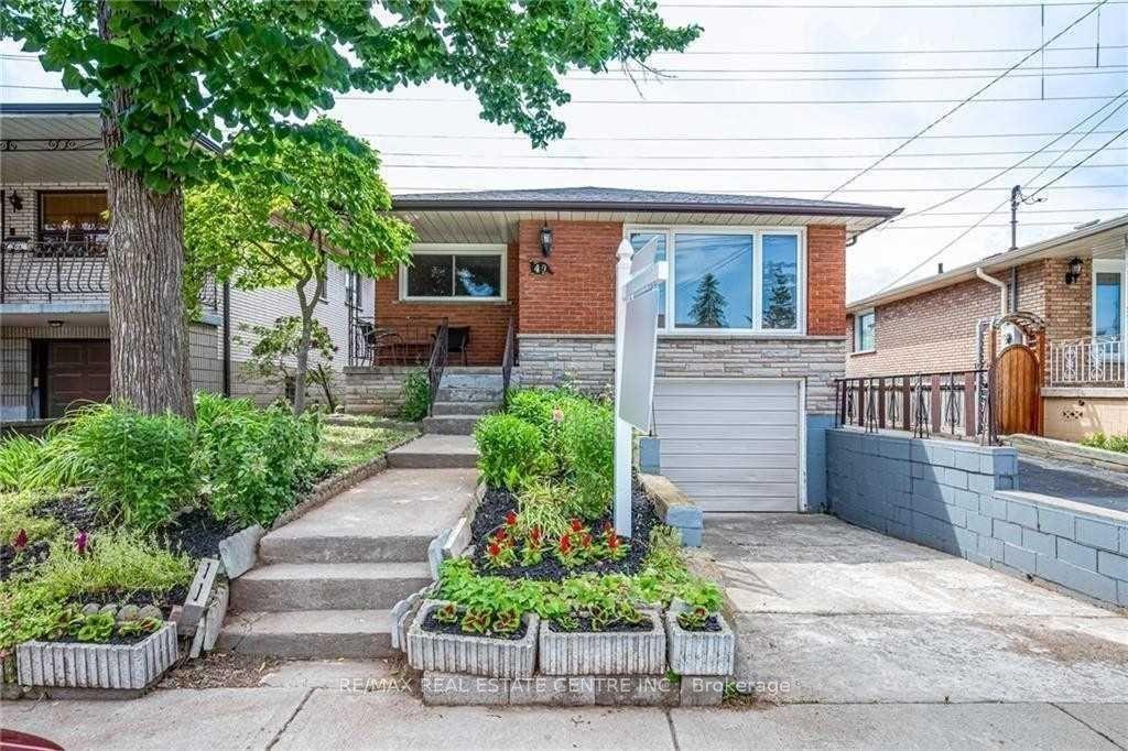 49 Selkirk Avenue Bsmt #Bsmt, Hamilton — Detached for lease, photo 1