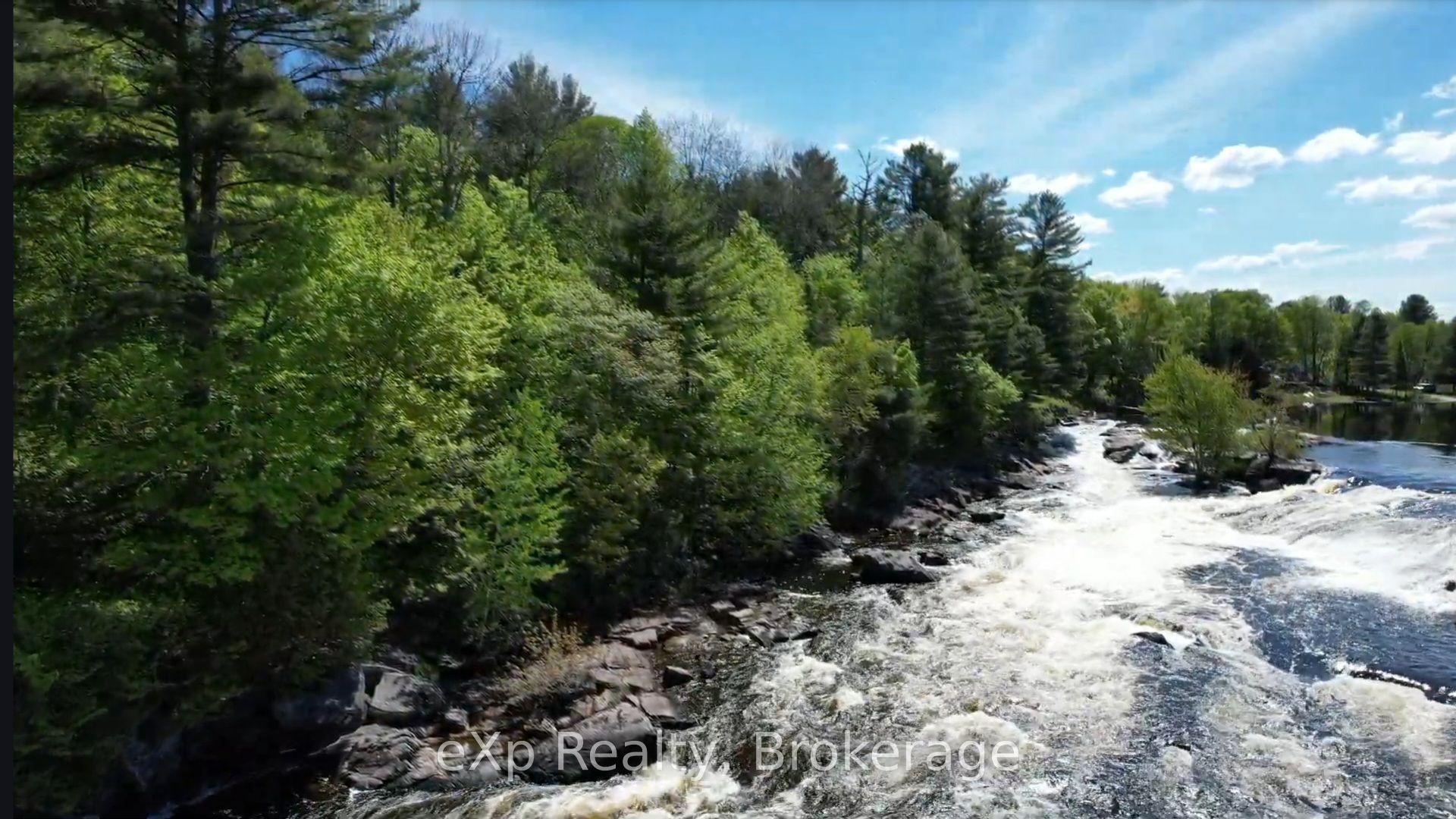 26 Magnet Road — photo 1