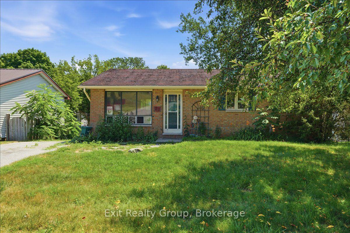 23 Van Alstine Drive, Quinte West — Detached for sale, photo 1