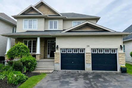 29 Franklin Cathcart Crescent — photo 1