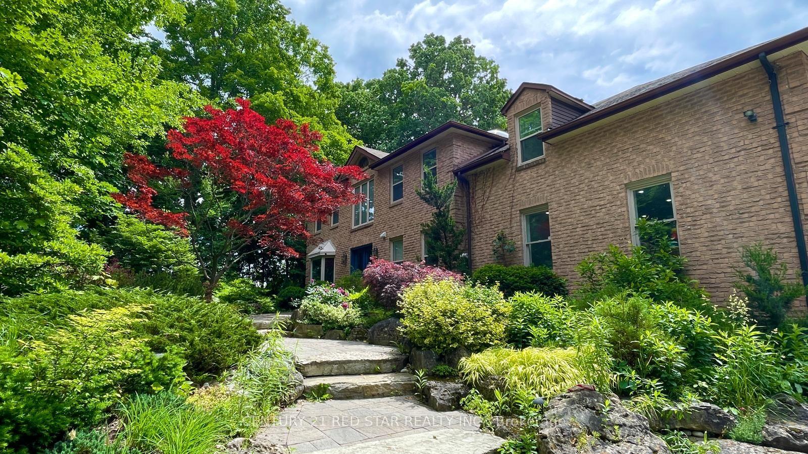 877 The Grange Side Road — photo 1