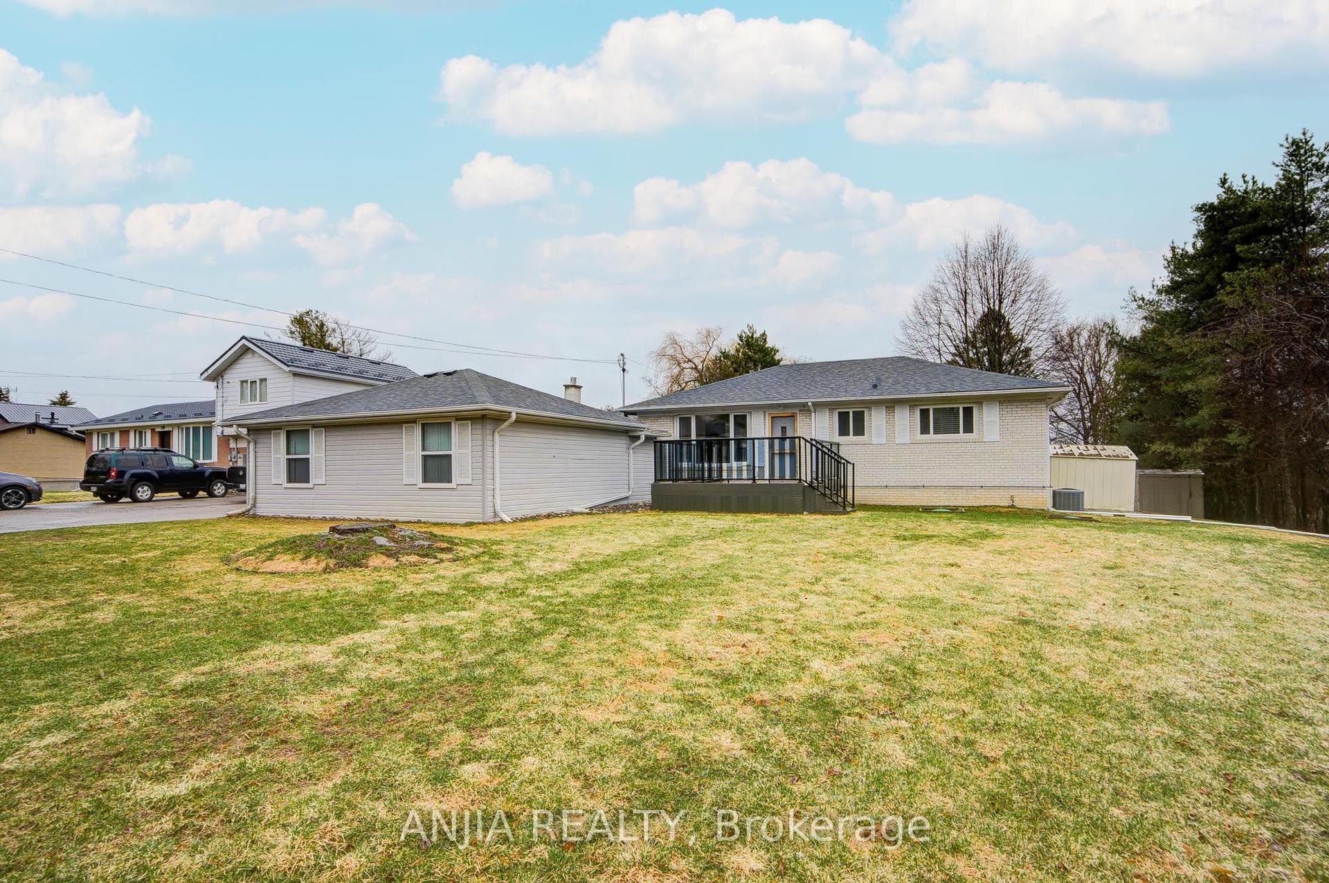 1369 Ravenshoe Road — photo 1