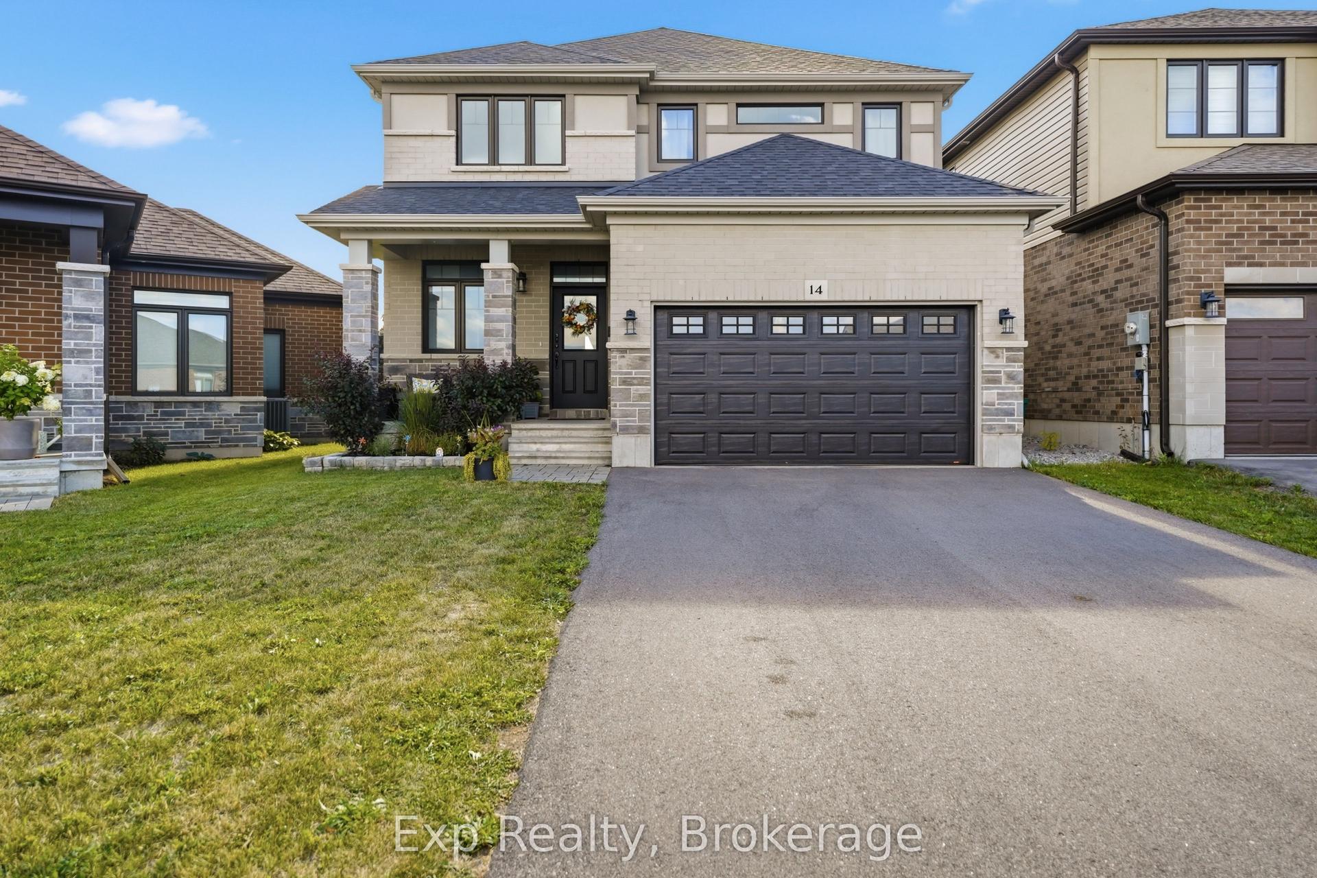 14 Athabaska Drive, Belleville — Detached for sale, photo 1