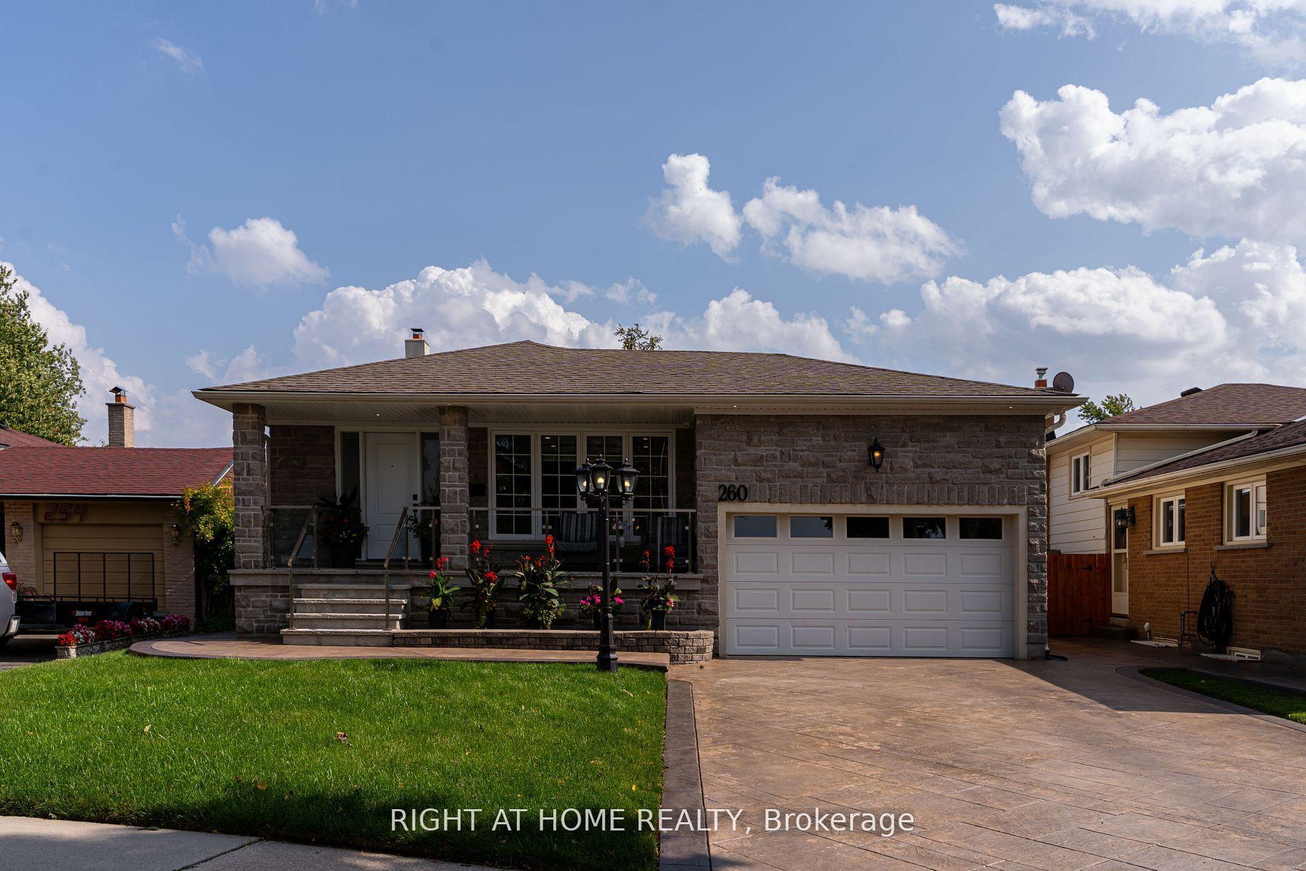 260 Louis Drive, Mississauga — Detached for sale, photo 1