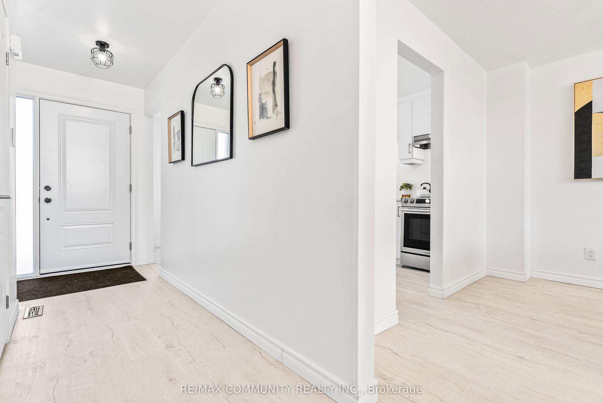 42 Kay Drive — photo 1