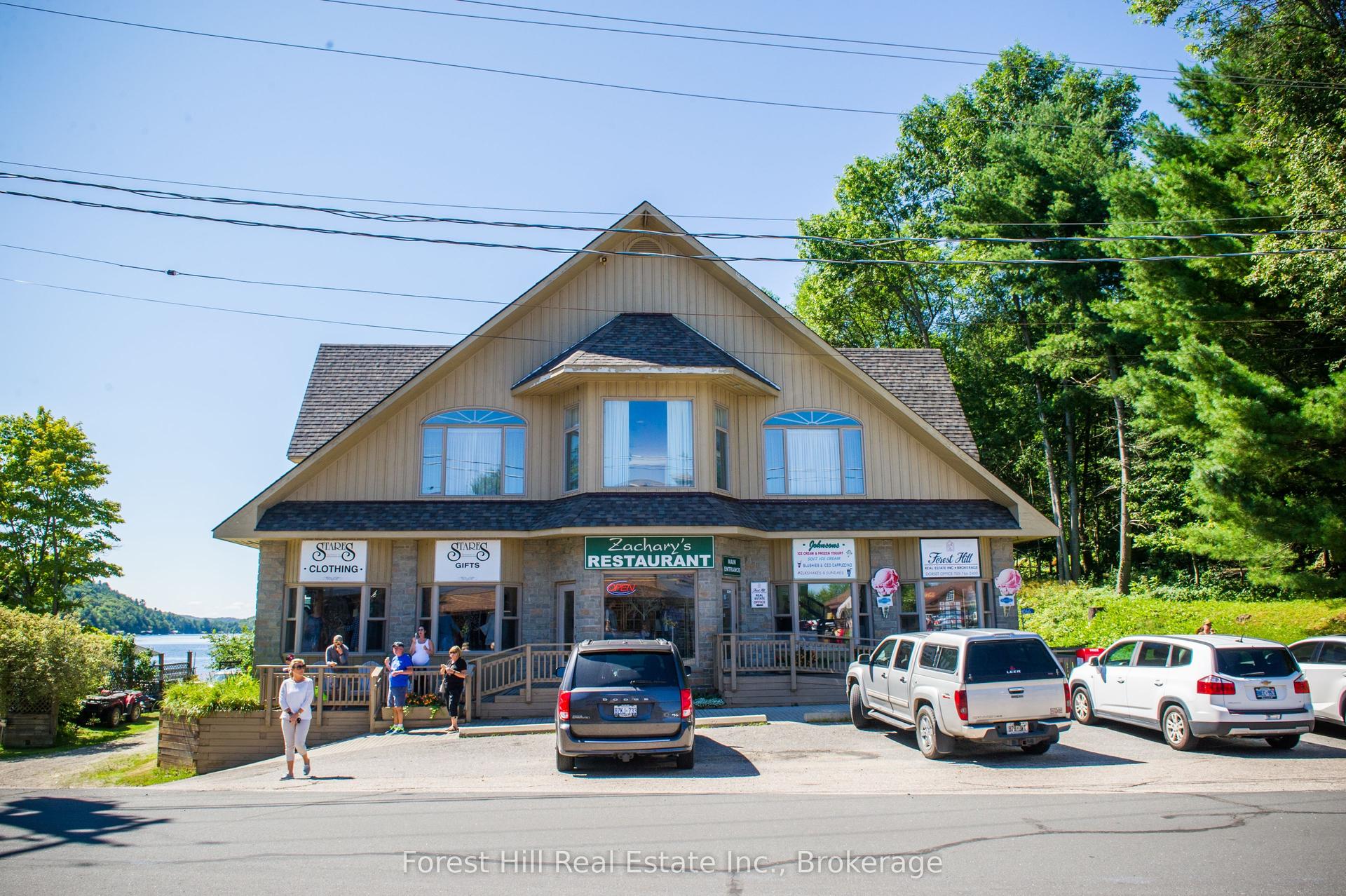 1066 & 1070 Main Street, Lake of Bays — Commercial for sale, photo 1