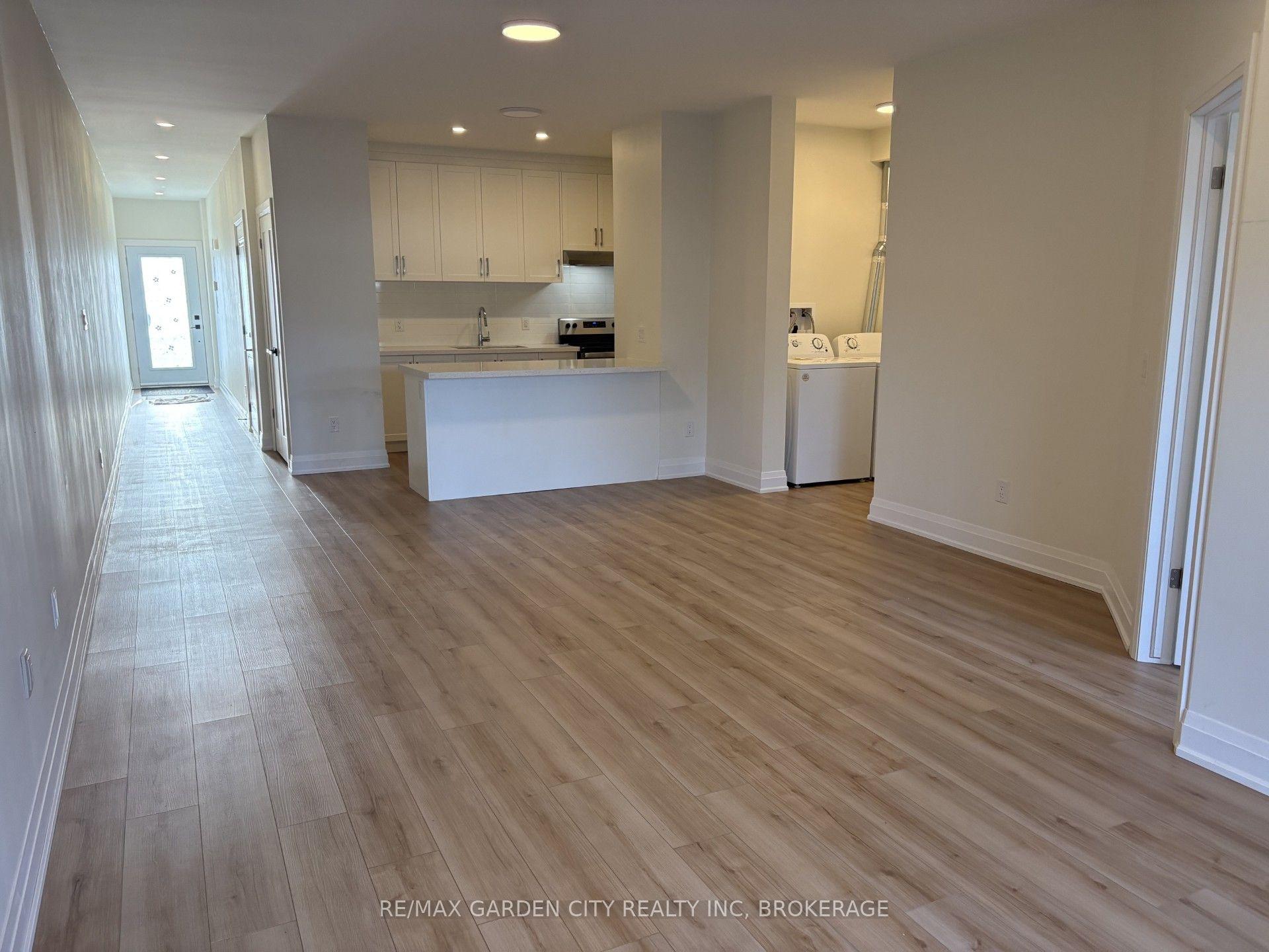 103 Southworth Street N 103B #103B — photo 1