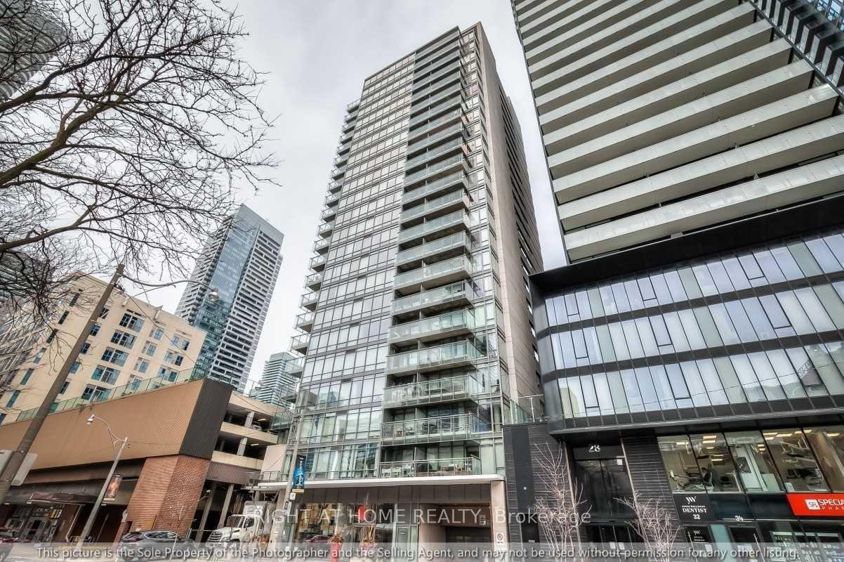 22 Wellesley Street E 502 #502, Toronto — Condo for lease, photo 1
