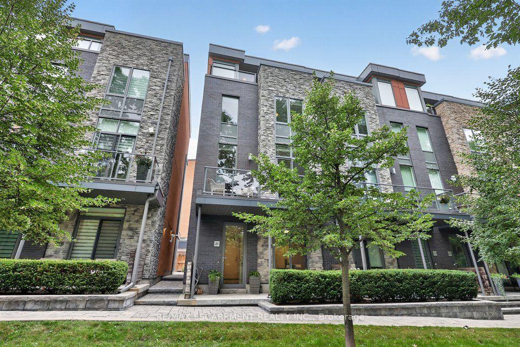 21 Godfreys Lane, Mississauga — Townhouse for sale, photo 1