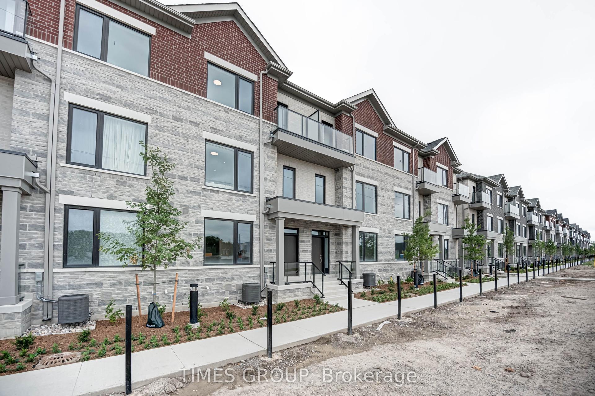 126 Grimsby Lane, Richmond Hill — Condo Town for sale, photo 1