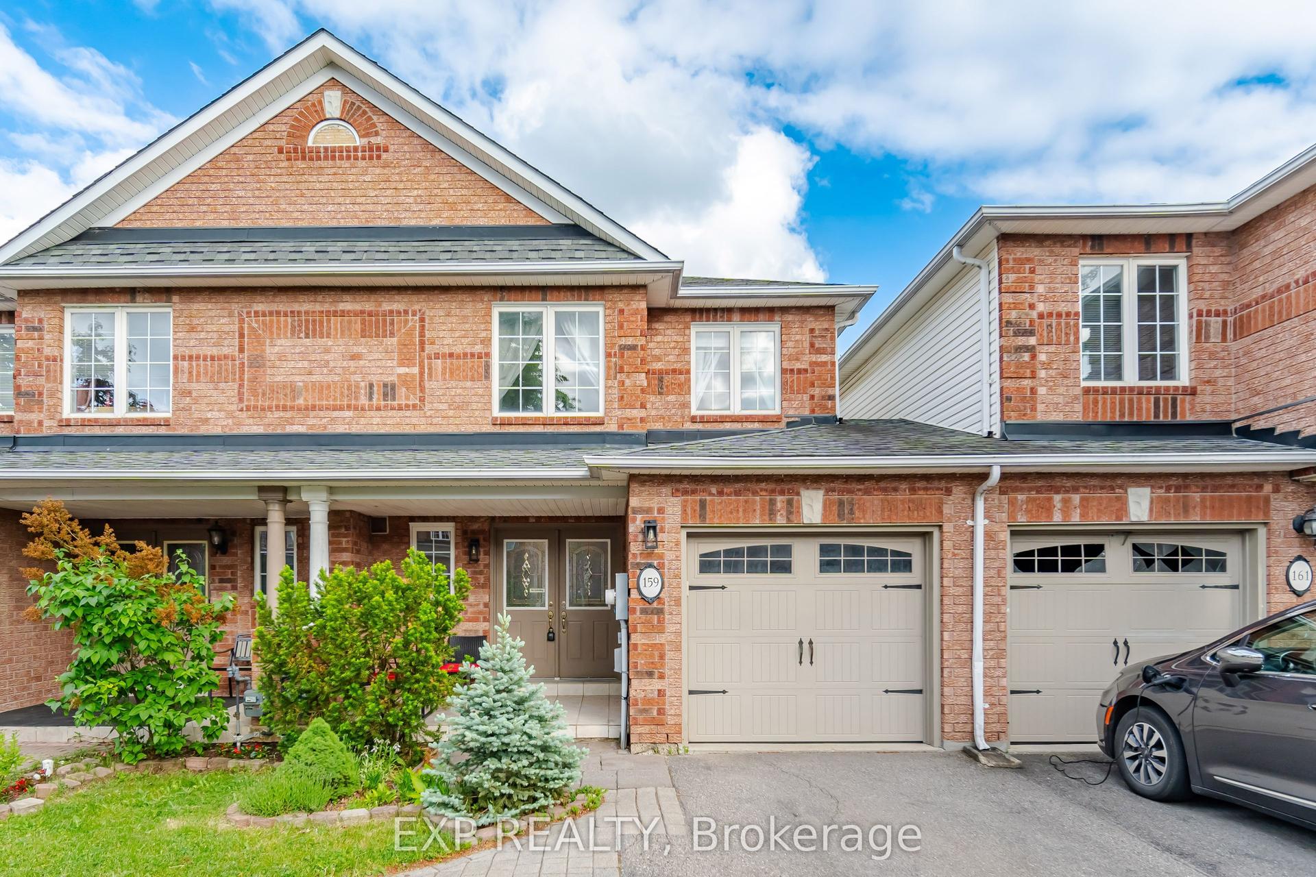 159 Hanton Crescent — photo 1