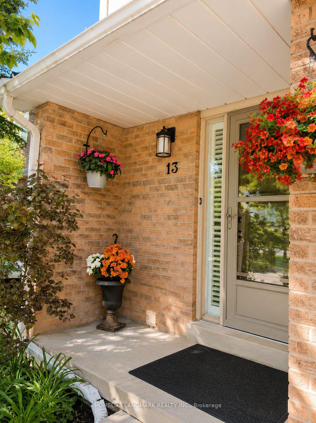 115 Avenue Road 13 #13, Richmond Hill — Condo Town for sale, photo 1