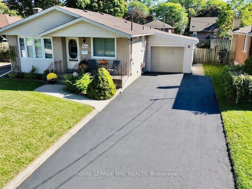 7030 Whitman Avenue, Niagara Falls — Detached for sale, photo 1