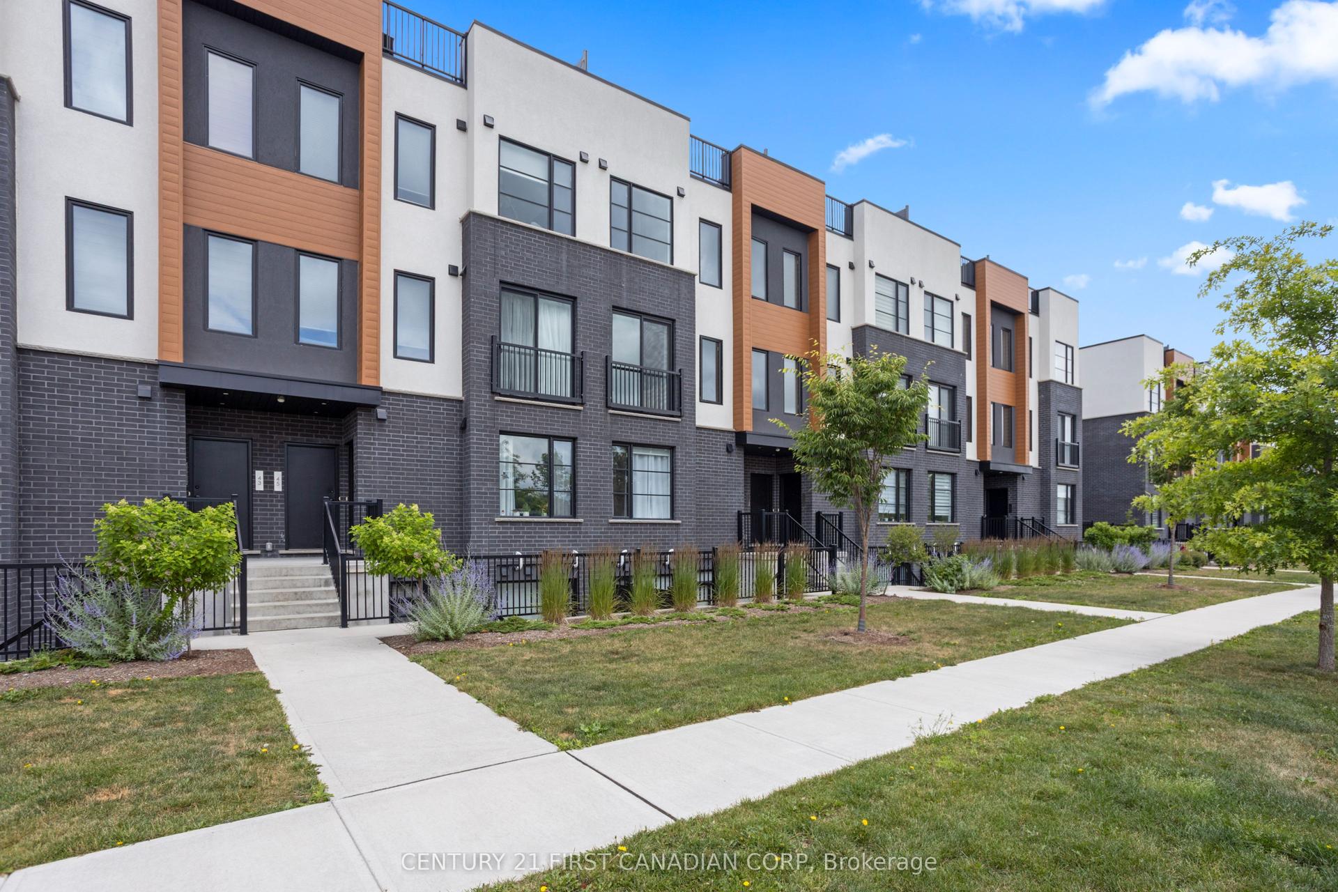 3900 Savoy Street 45 #45, London South — Condo Town for sale, photo 1