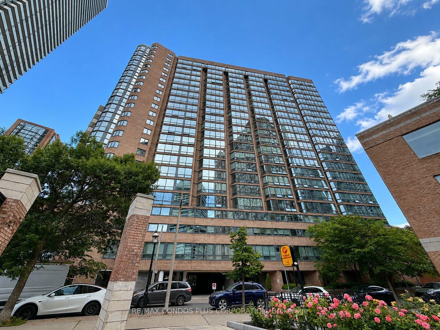 1055 Bay Street 508 #508 — photo 1
