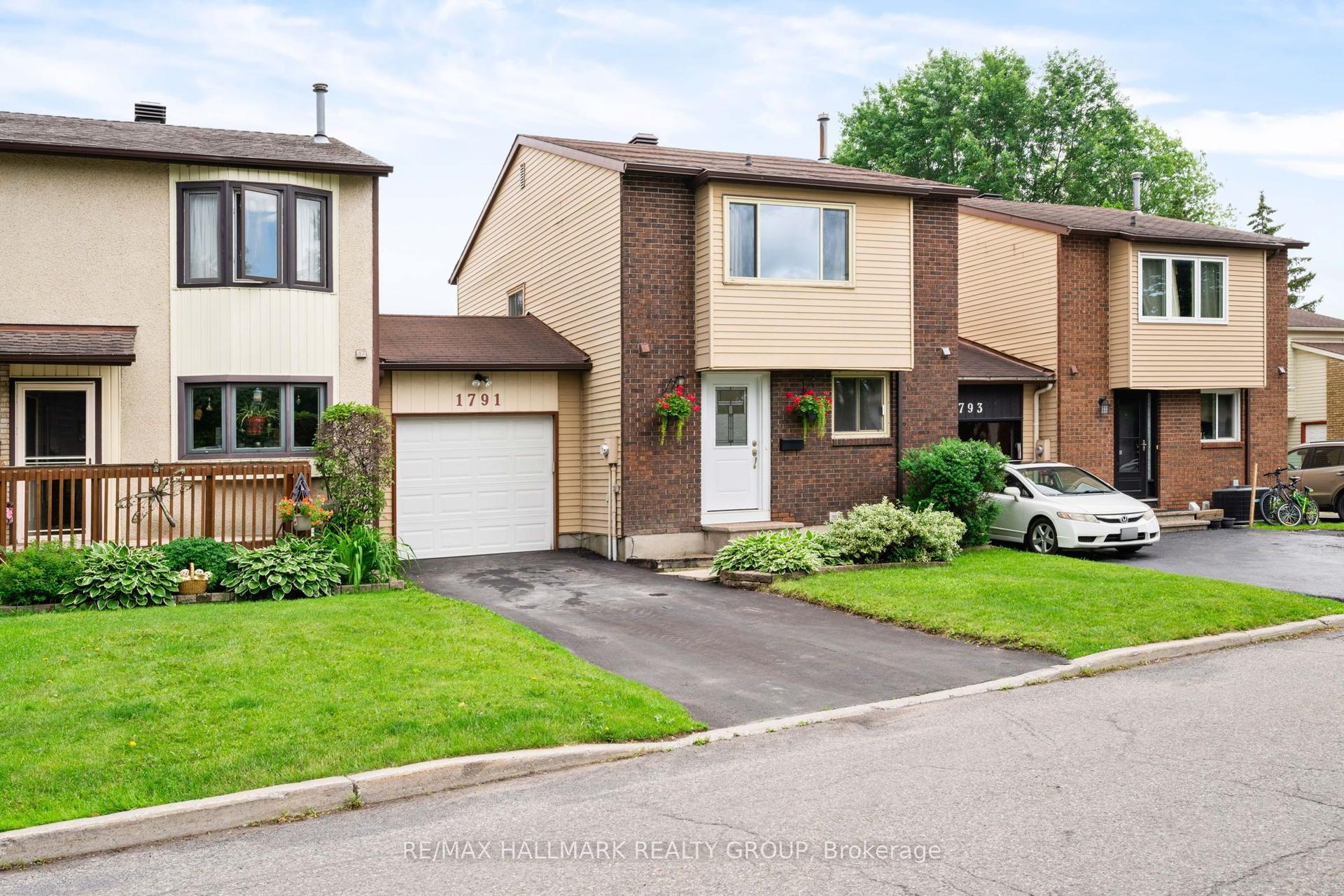 1791 Lamoureux Drive — photo 1