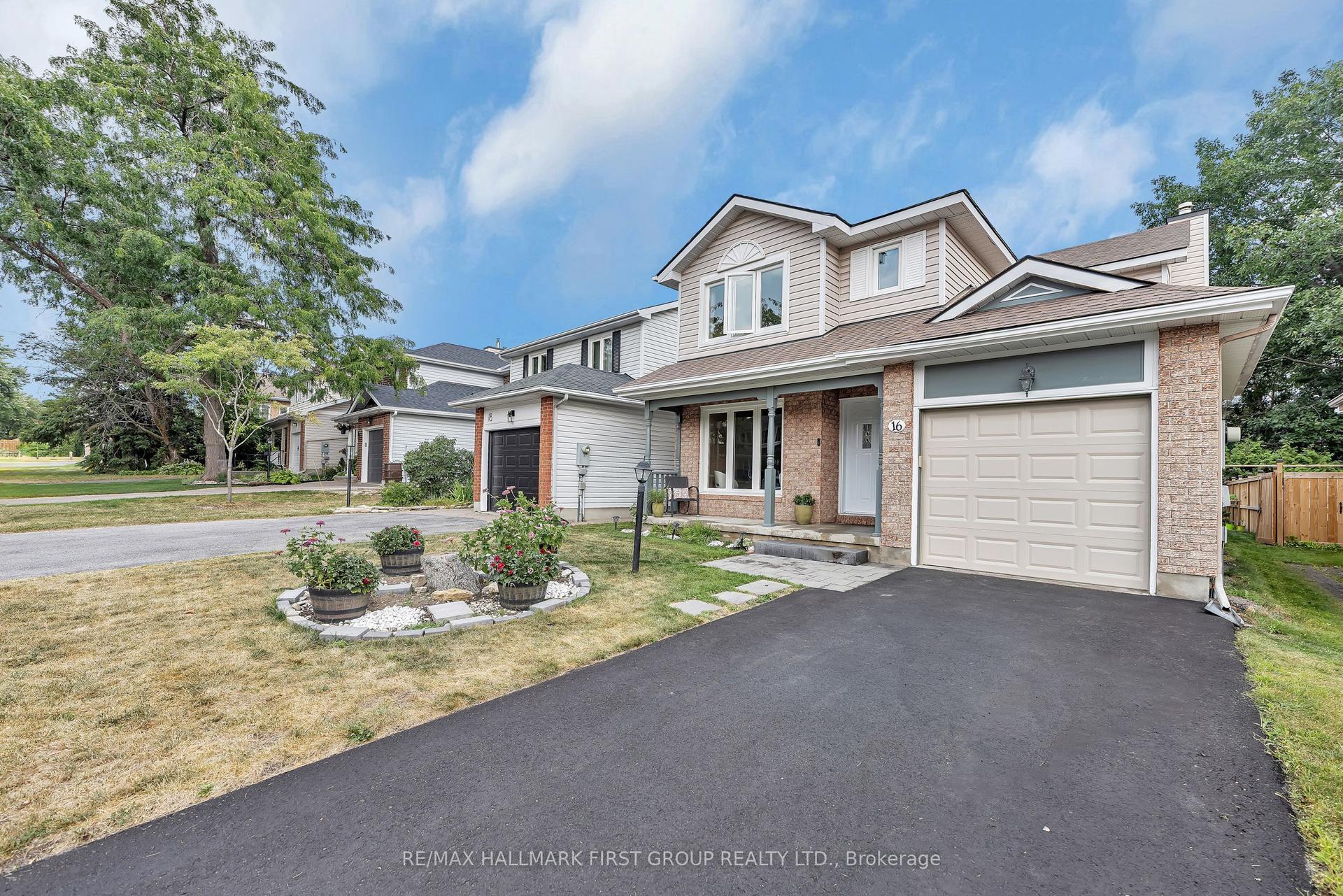 16 Hawley Crescent, Kanata — Detached for lease, photo 1
