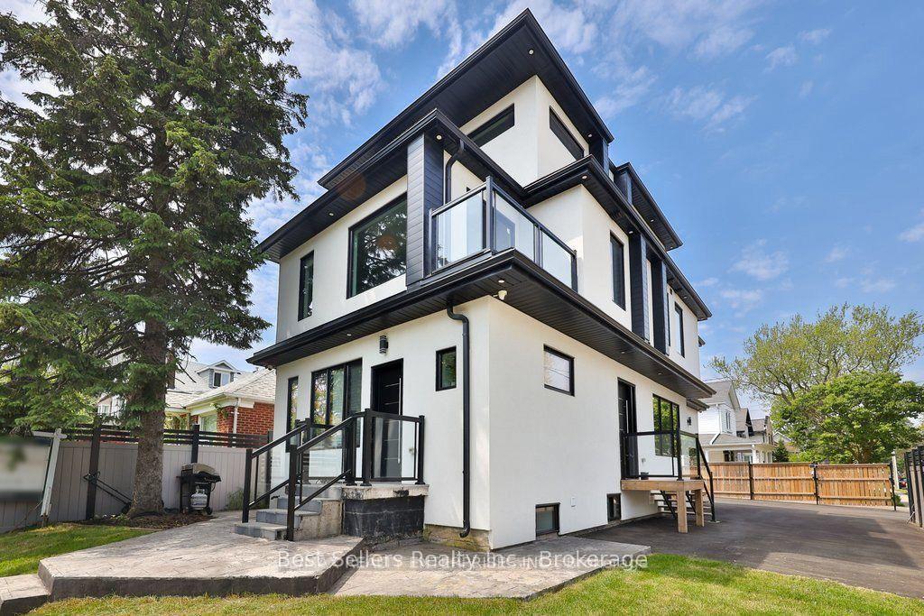 172 Royal York Road 2 #2, Toronto — Detached for lease, photo 1