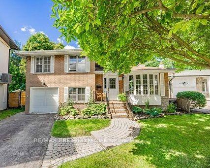 21 Halbadier Place, Toronto — Detached for sale, photo 1