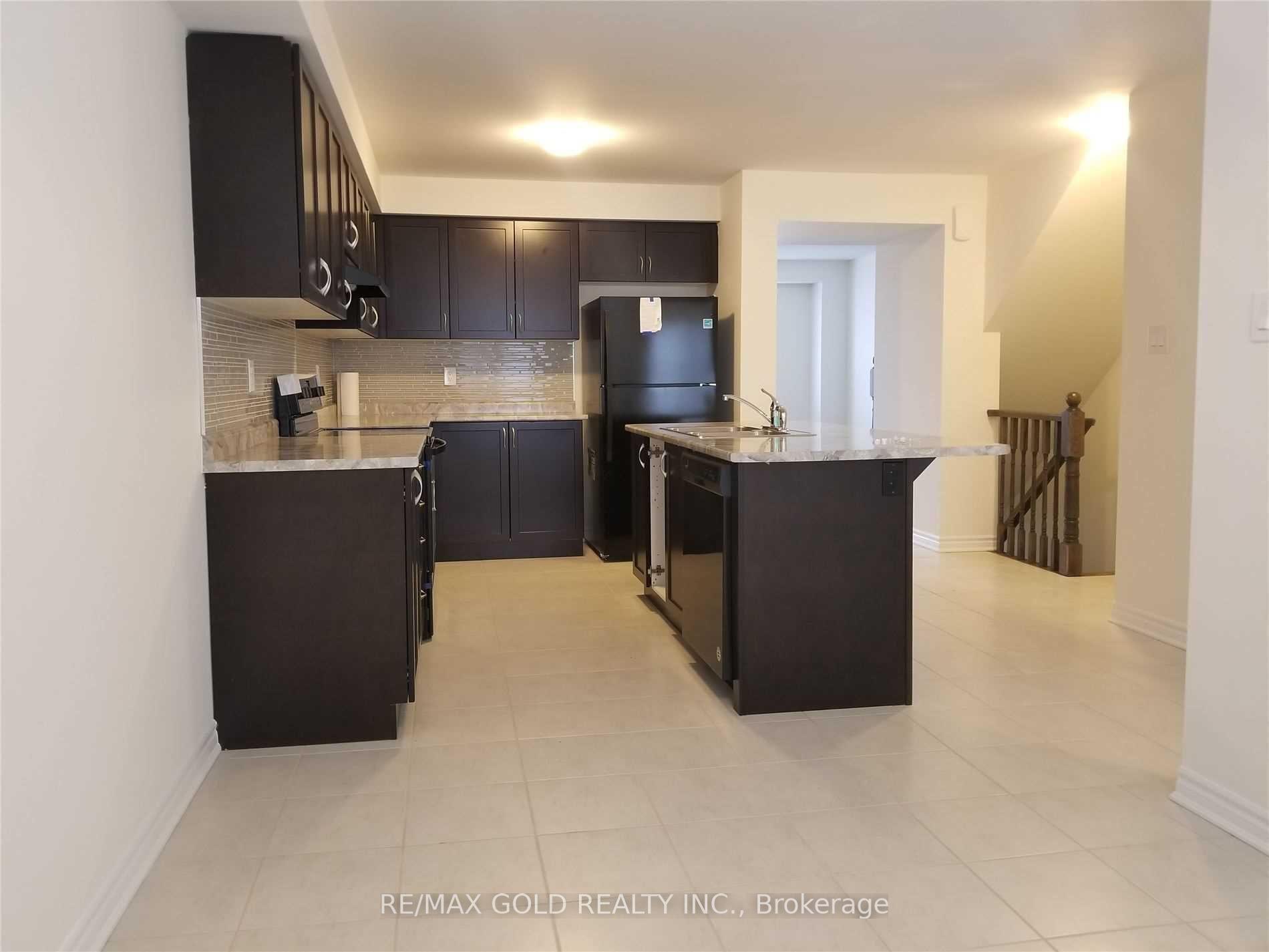 56 Stewardship Road, Brampton — Townhouse for lease, photo 1