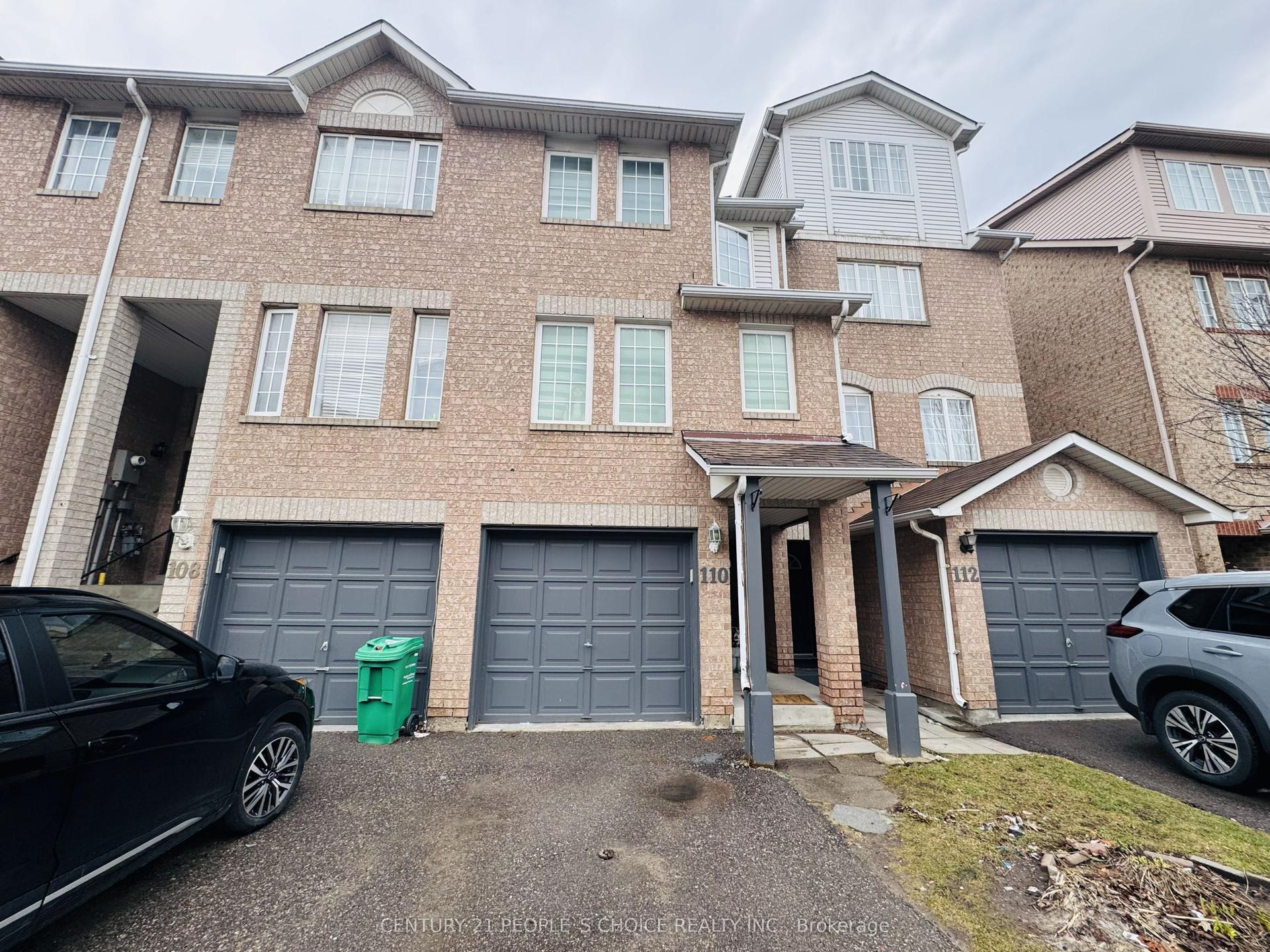 110 Spadina Road, Brampton — Condo Town for lease, photo 1