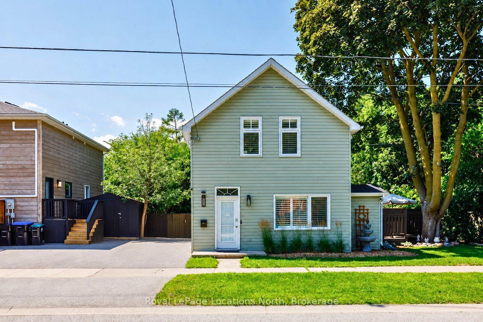 58 Market Street, Collingwood — Detached for lease, photo 1