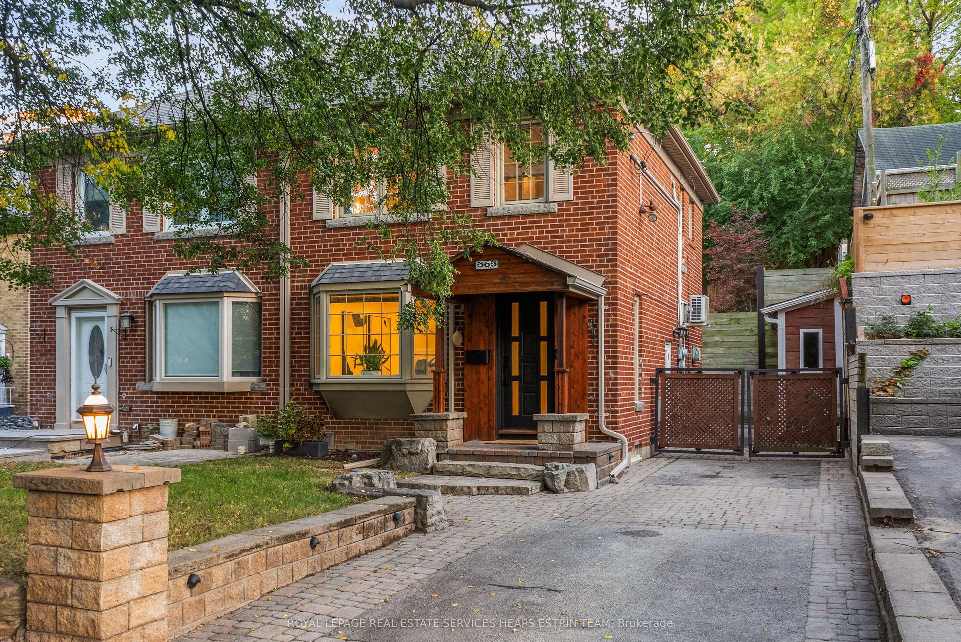 565 Roehampton Avenue, Toronto — Semi-Detached for sale, photo 1