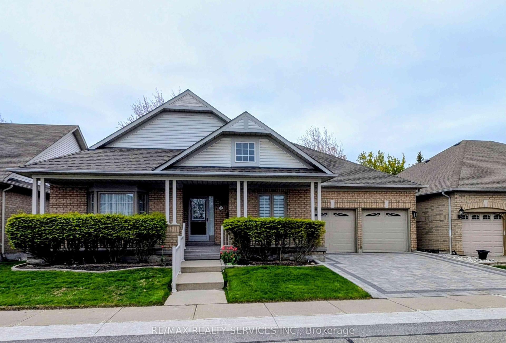 3 Tuscany Lane — photo 1