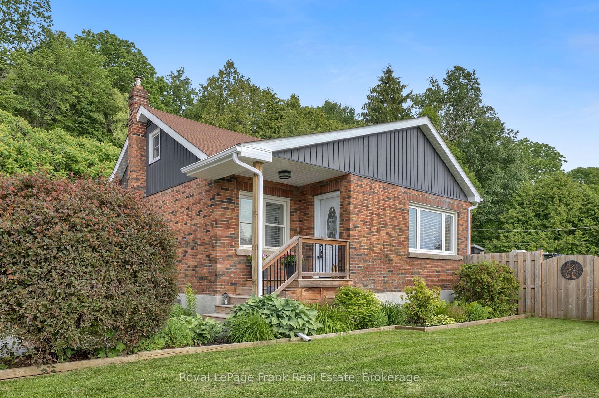 3461 Burnham Street N, Hamilton Township — Detached for sale, photo 1