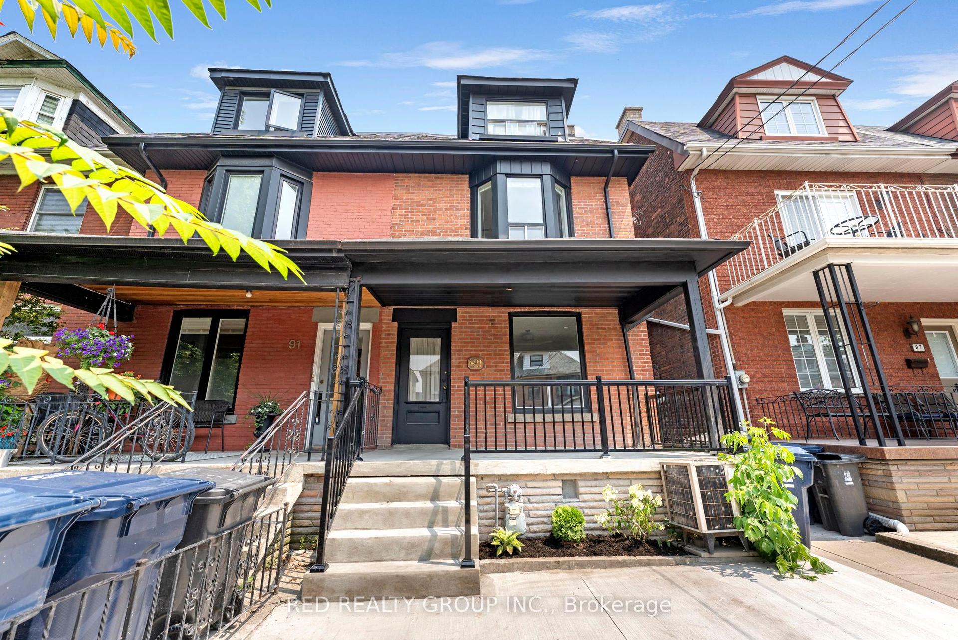 89 Beatrice Street, Toronto — Semi-Detached for sale, photo 1
