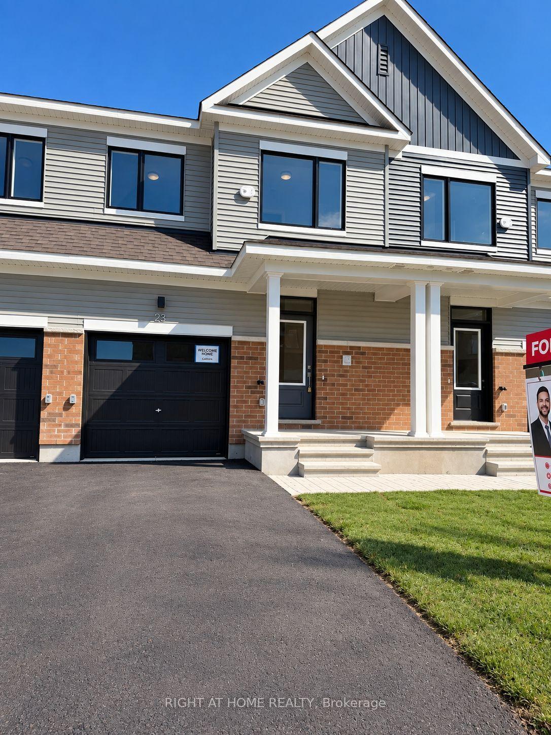23 Sintaluta Walk, Stittsville - Munster - Richmond — Townhouse for lease, photo 1