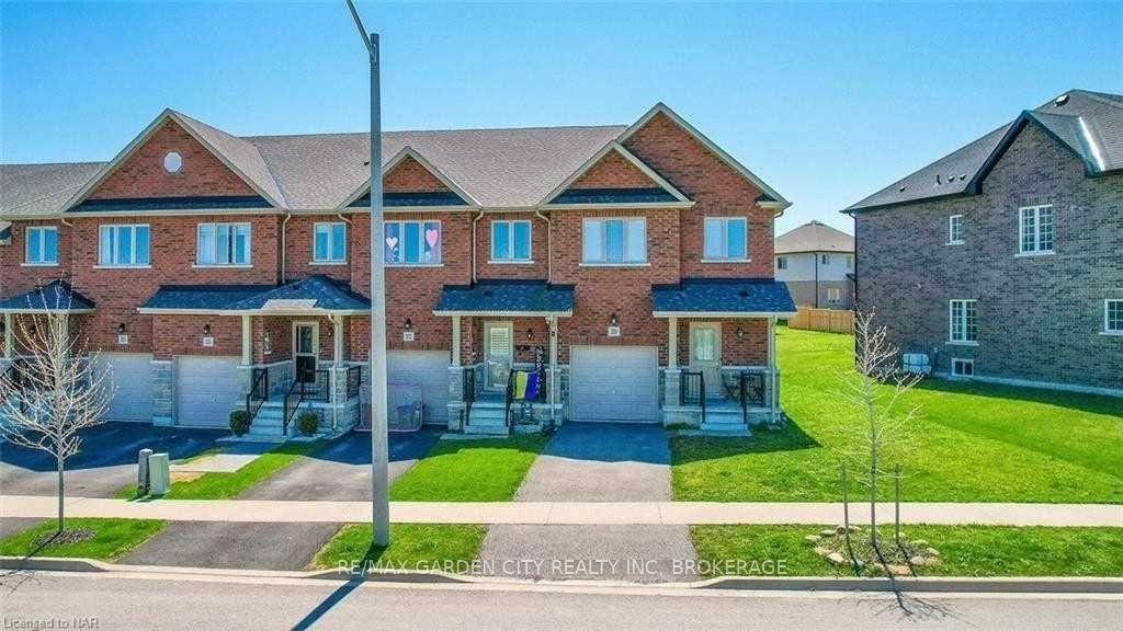 39 SUNSET Way, Thorold — Detached for lease, photo 1