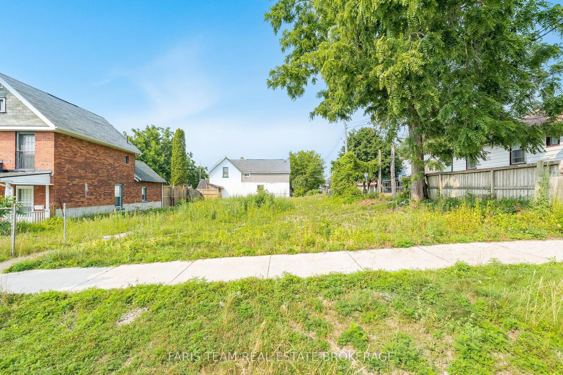 105 Matchedash Street S, Orillia — Land for sale, photo 1
