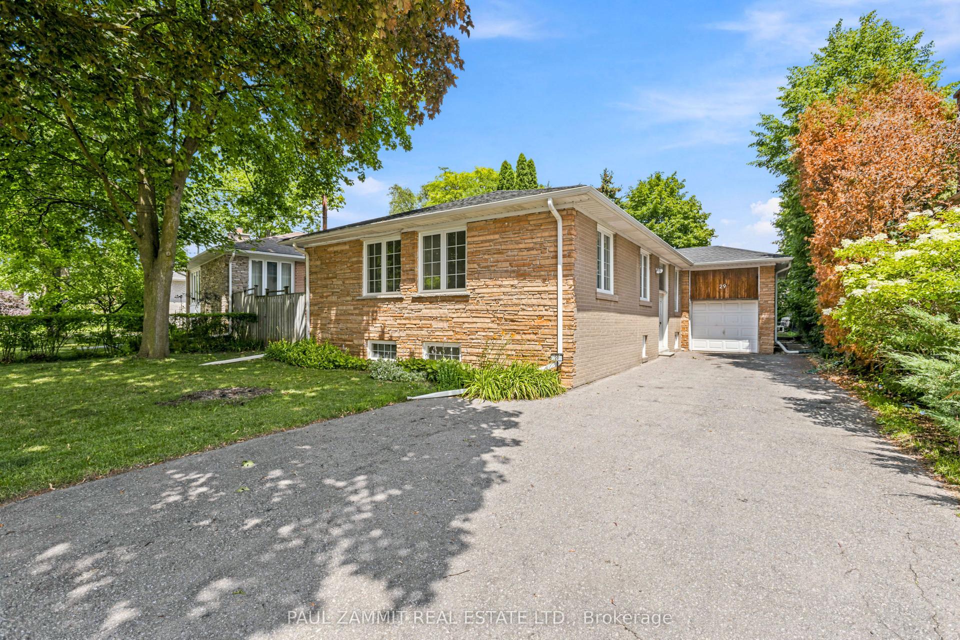 29 Heathview Avenue, Toronto — Detached for sale, photo 1