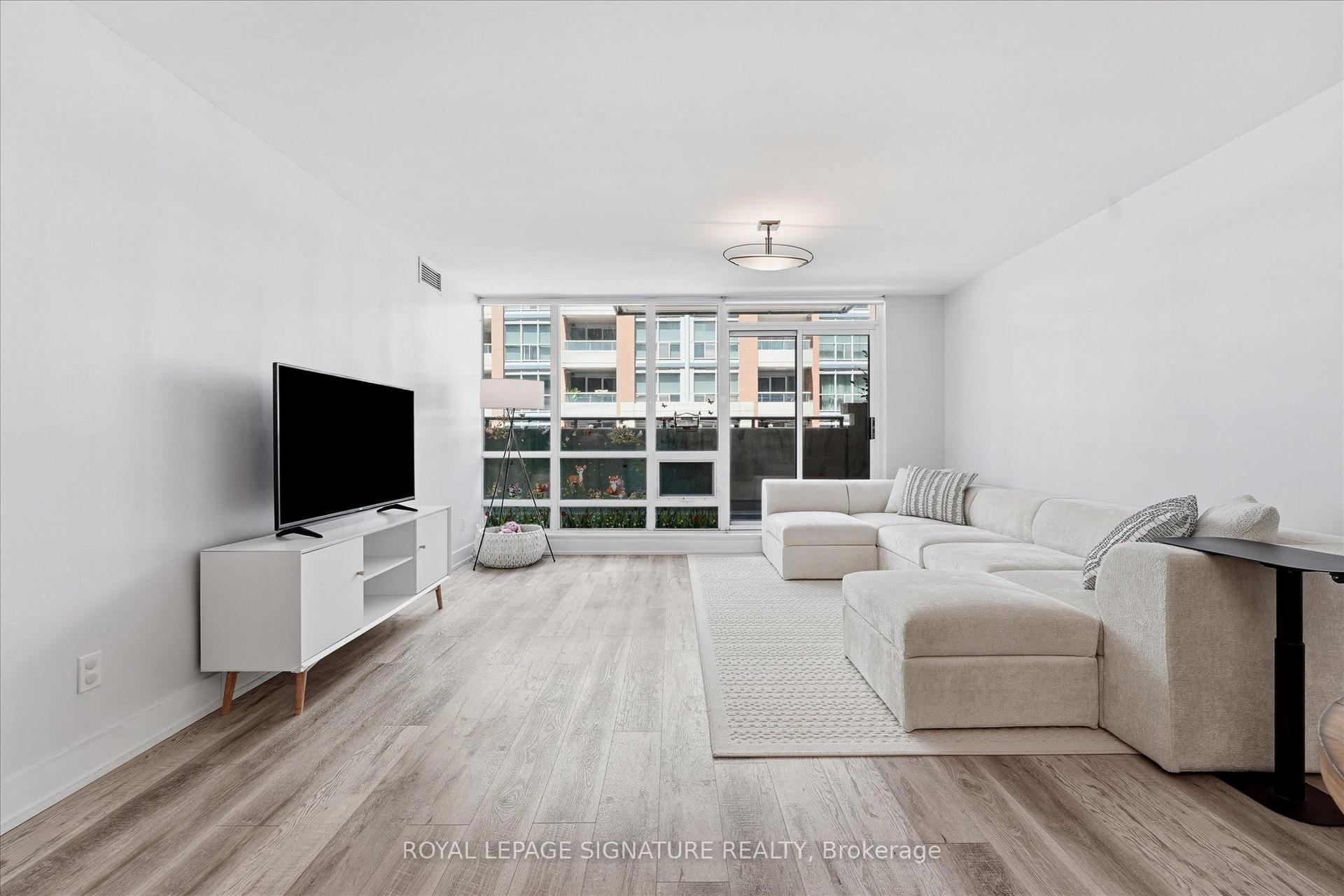 263 Wellington Street W 301 #301, Toronto — Condo for lease, photo 1
