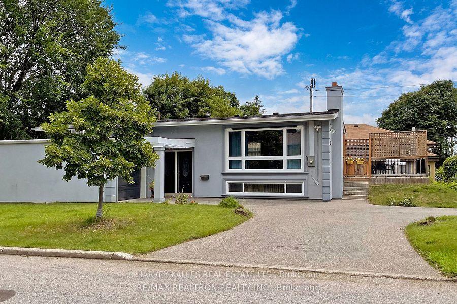 142 Combe Avenue Lower #Lower — photo 1
