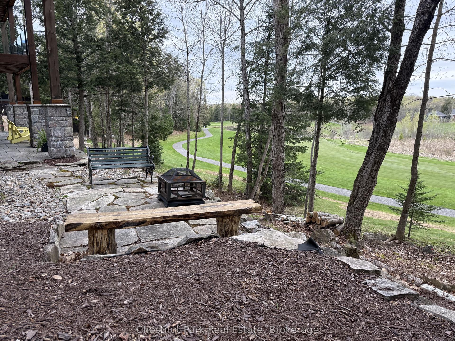41 Clubhouse Drive — photo 1