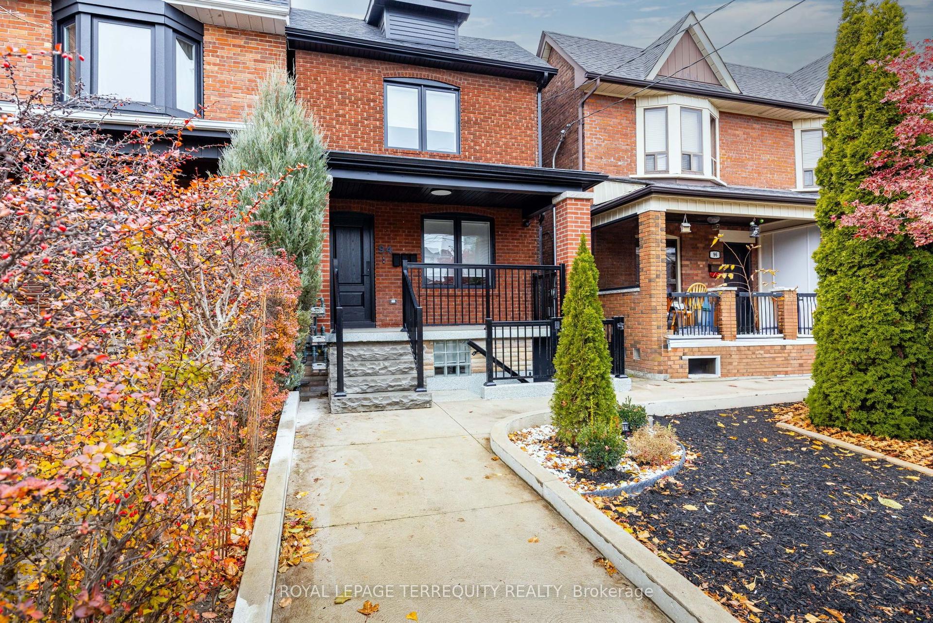 94 Earlscourt Avenue 3 #3 — photo 1